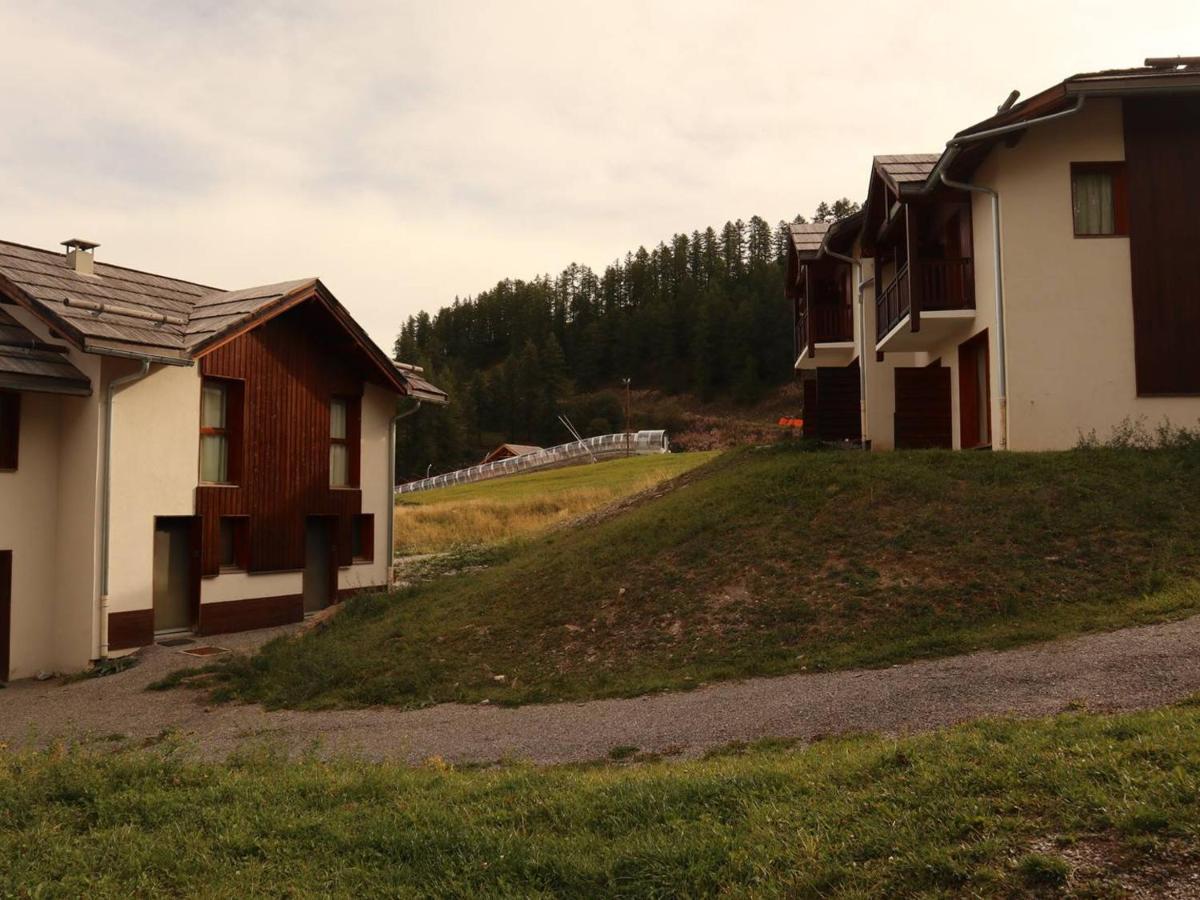 Chalet Mitoyen Avec Piscine, Sauna Et Hammam Aux Orres 1800 - Fr-1-322-108 Villa Les Orres Exterior photo